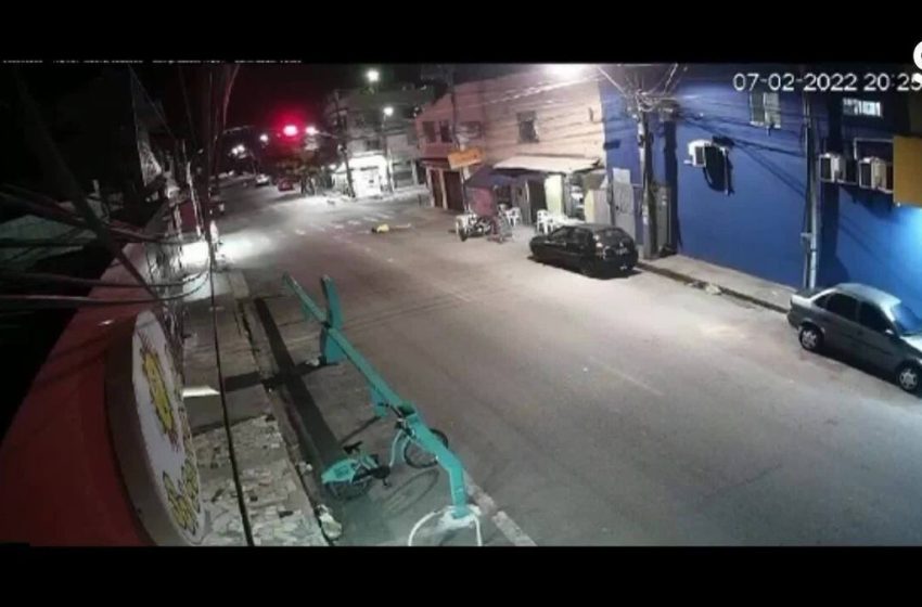  Vídeo mostra momento em que dono do site de notícias 'Pirambu News' é morto a tiros em Fortaleza – G1